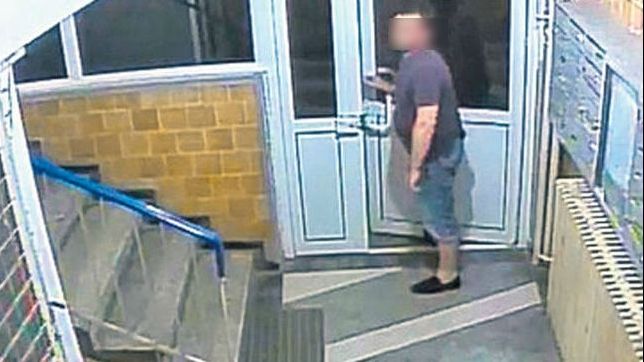 ATENŢIE! Un OBSEDAT SEXUAL atacă femeile dintr-un cartier bucureștean