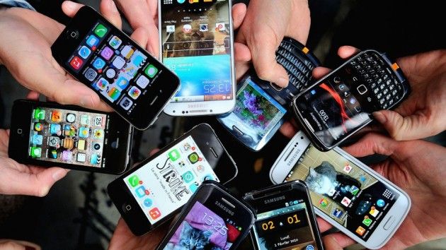 BOMBĂ - Solicitare SURPRIZĂ a operatorului de telefonie mobilă Vodafone. Cum va răspunde Guvernul