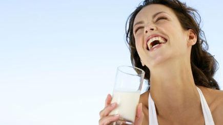 GAFĂ RUŞINOASĂ a unui producător de lactate. Ce se vede pe cutia de lapte