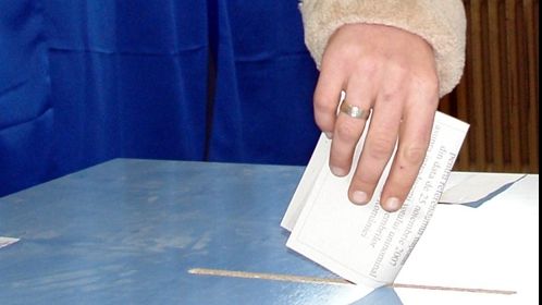 Alegeri prezidenţiale 2014 BEC. Premieră în România: rezultate online din secţia ta de votare!