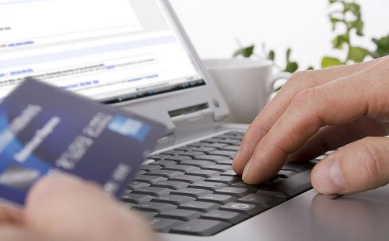 VREMEA REA mută BLACK FRIDAY în online. Cum eviţi blocajele şi cumperi ce vrei