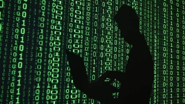 S-au descoperit PRIMELE VICTIME ale primei ARME CIBERNETICE
