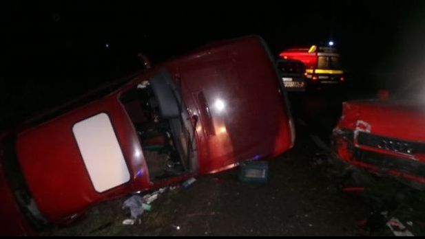 Accident mortal la Sibiu. Un autoturism a luat foc