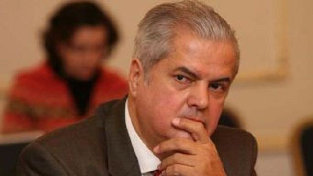 Adrian Năstase, APARIȚIE BIZARĂ de 1 DECEMBRIE