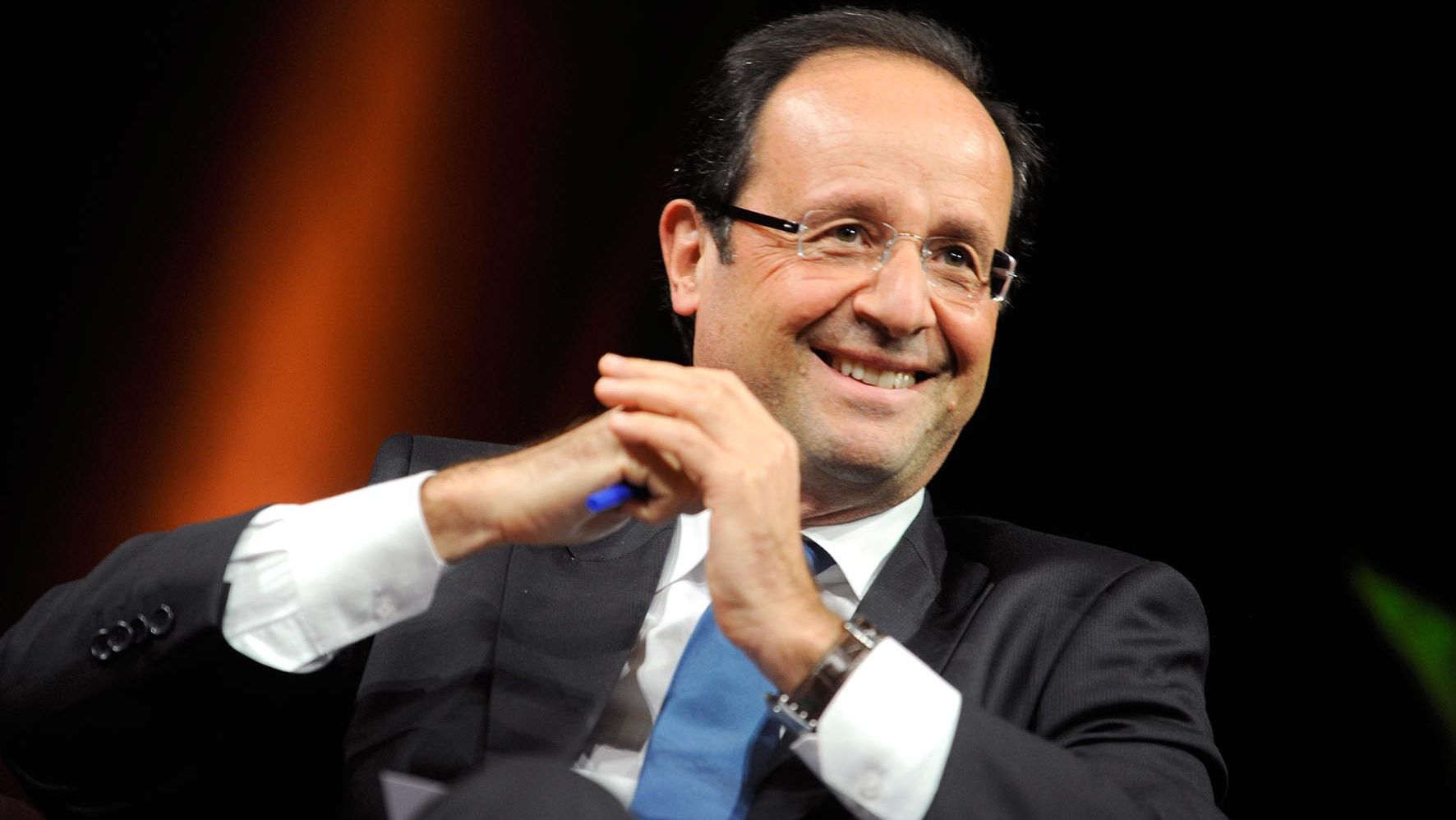 Cadoul NEAȘTEPTAT primit de Francois Hollande din Canada