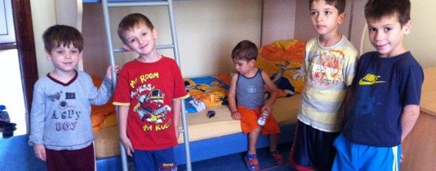 Scrisoarea emoționantă a unor copii pentru Moș Crăciun