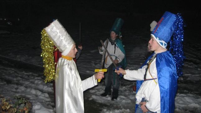 Obicei spectaculos de Crăciun practicat de sute de ani în satele din munții Apuseni  