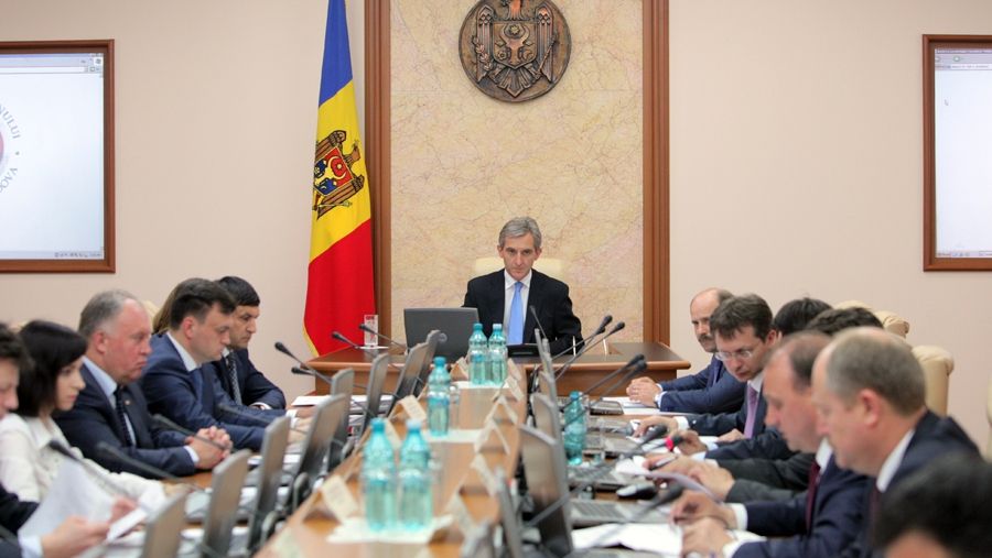 Guvernul Leancă a demisionat