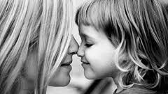 S-au reîntâlnit după 28 de ani. Povestea care smulge lacrimi unei Românii întregi