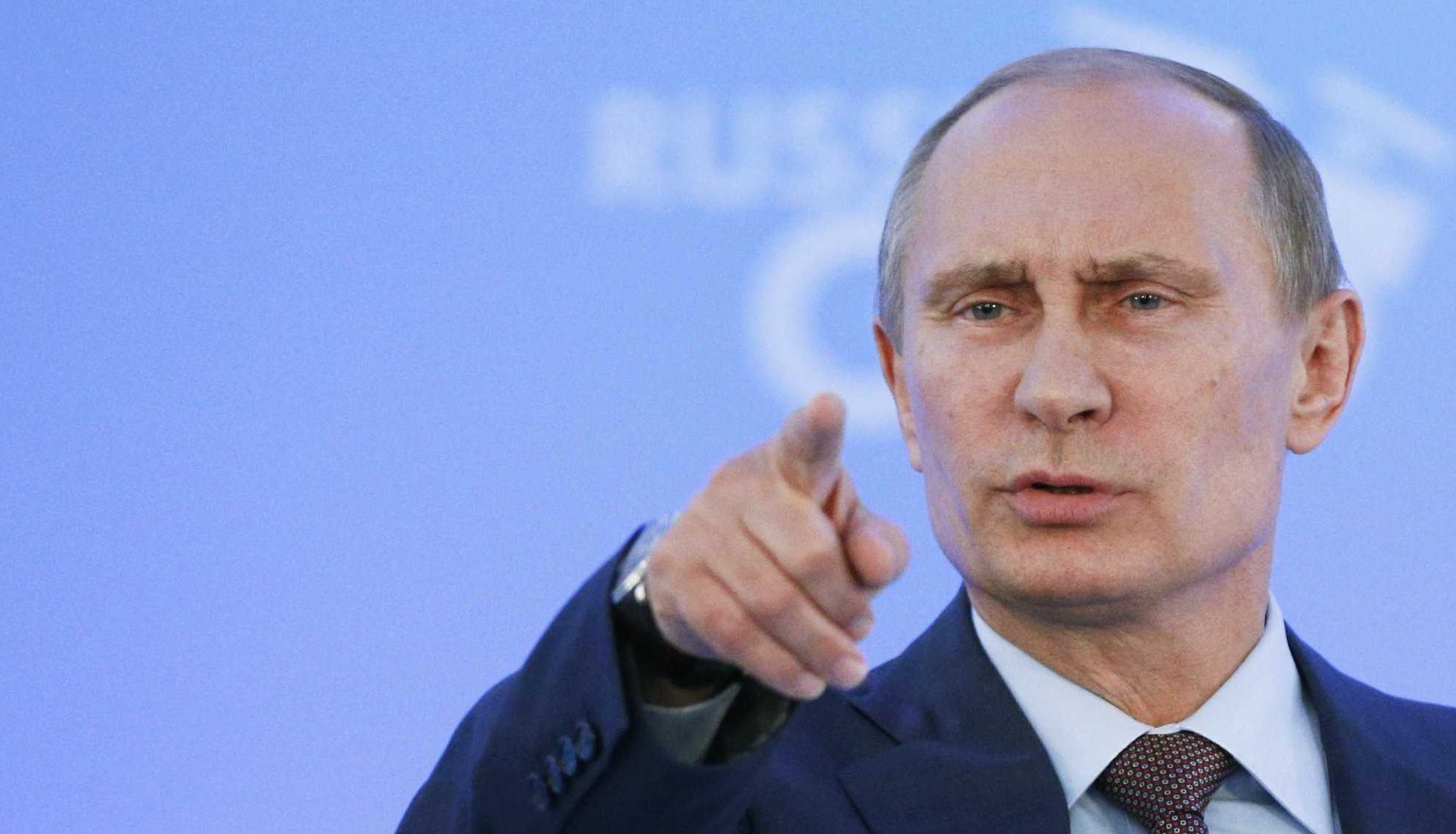 Cum TRADUC specialiștii în politică externă mesajul lui PUTIN pentru IOHANNIS