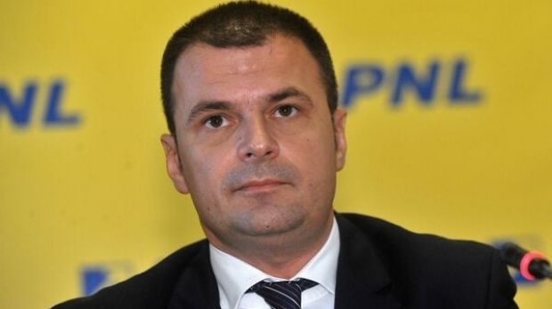 Fost deputat PNL, condamnat la 3 ani de închisoare pentru trafic de influenţă
