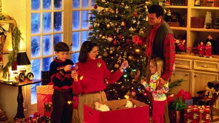 SĂRBĂTORI FERICITE. Semnificațiile nebănuite ale obiceiurilor de Crăciun 