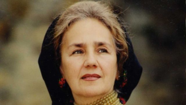 Sofia Vicoveanca i-a dat doi pumni