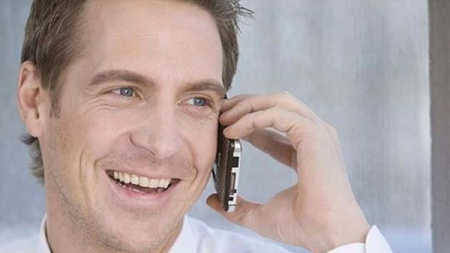 Cum poți afla dacă telefonul tău mobil este interceptat 
