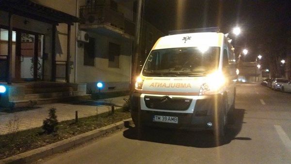 TIMIŞOARA: A făcut sex cu prietenul şi au chemat AMBULANŢA. Medicii au ÎNCREMENIT când au ajuns