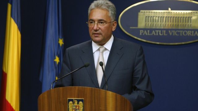 Adriean Videanu a fost reținut pentru 24 de ore în dosarul Alinei Bica