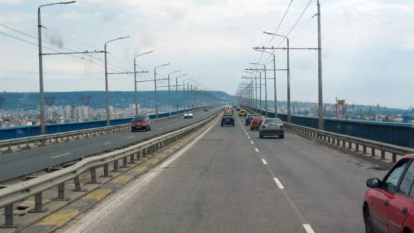 PNL anunţă că nu va vota Masterplanul de Transport fără autostrada dintre Moldova şi Transilvania
