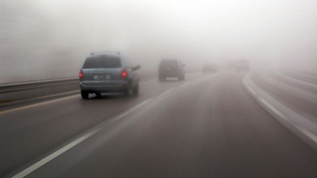 Atenţie, şoferi! COD GALBEN de ceaţă în 7 judeţe