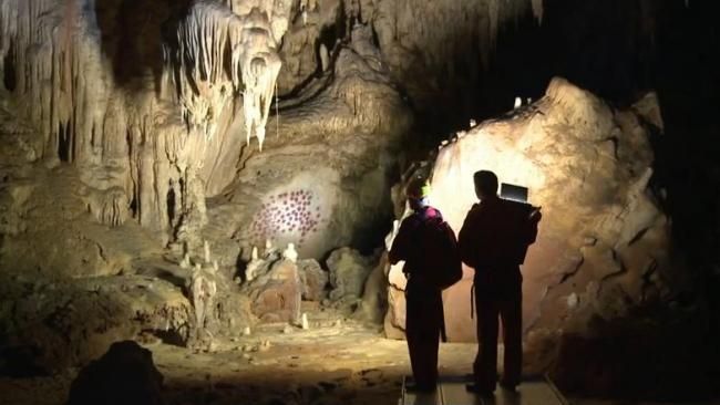 Această peşteră a stat închisă timp de 23.000 de ani. Ce au găsit cercetătorii când au intrat în ea