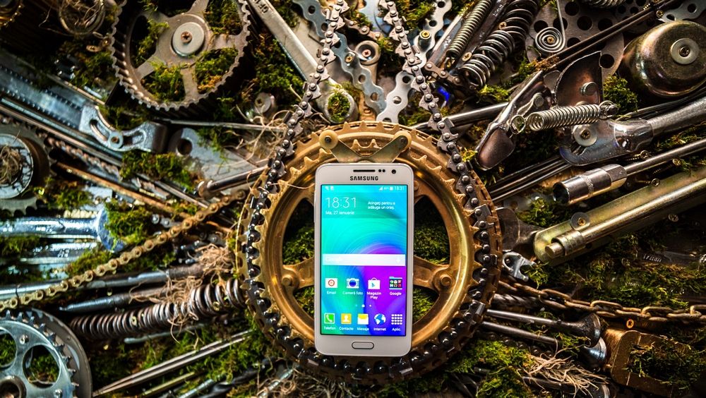 10 motive pro şi contra noilor Samsung Galaxy A3 si A5