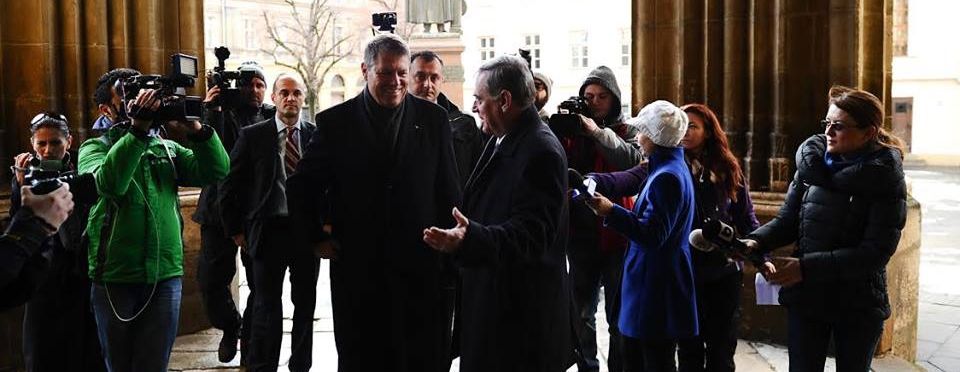 IOHANNIS, ÎNTÂMPINAT de HOLLANDE la Paris. "A fost un marș al solidarității internaționale"