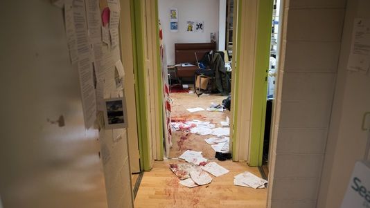 Imagini ȘOCANTE. REDACȚIA CHARLIE HEBDO, la scurt timp după ATENTAT