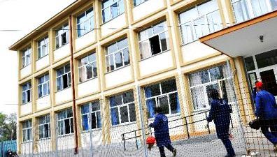 Ce prevede noul regulament școlar cu privire la agresiunea asupra elevilor 