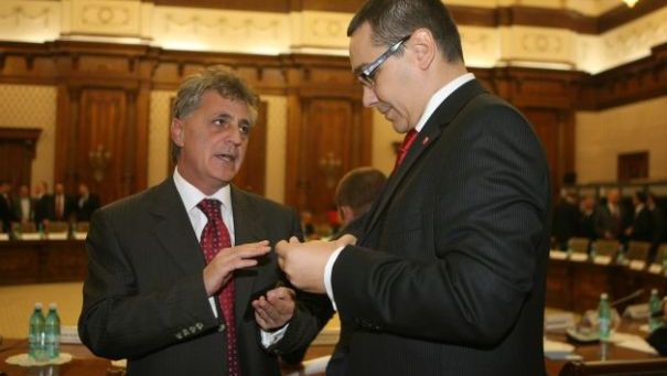Ponta şi Duşa ar putea fi audiaţi în Dosarul "Fraudă la referendum"