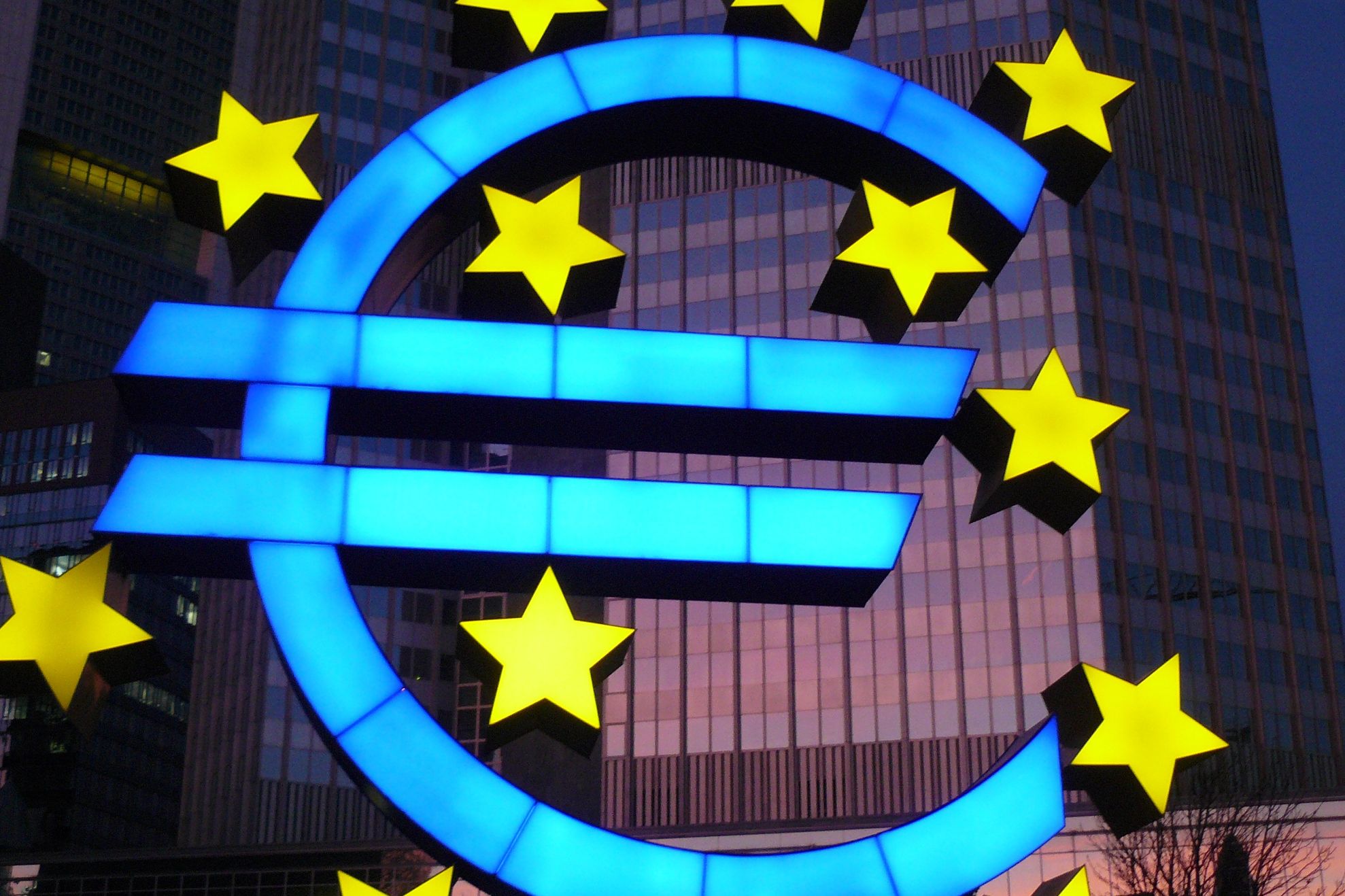 Grecia este pregătită să renunțe la moneda euro