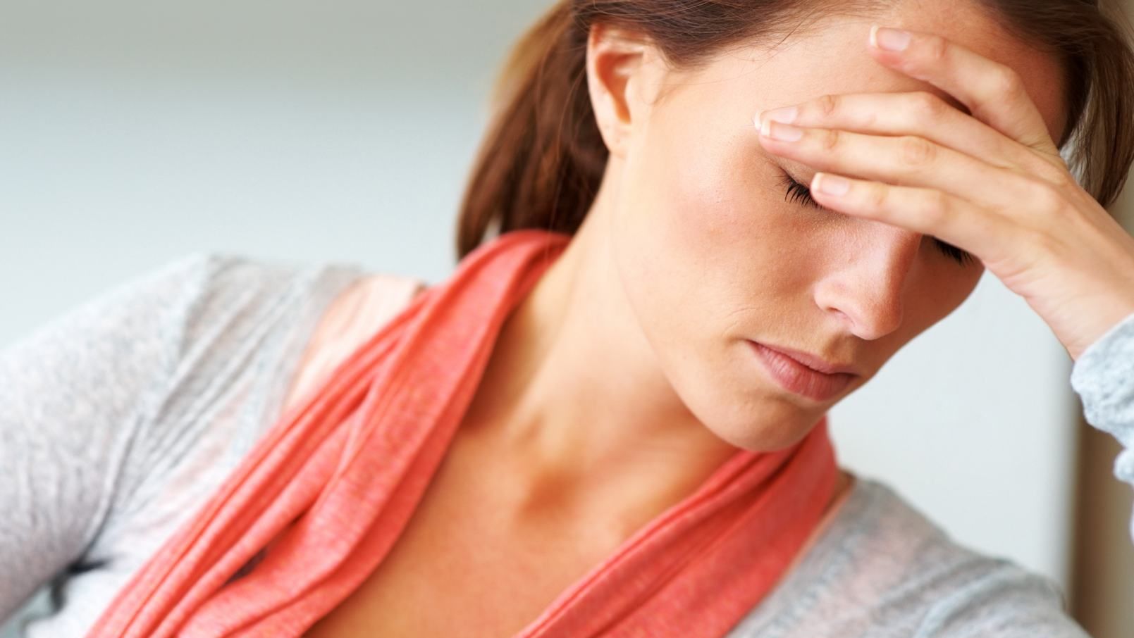 Afecțiuni de care poți să suferi fără să-ți dai seama. Iată la ce trebuie să fii atent!