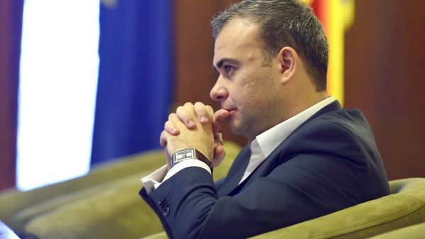 ÎCCJ judecă miercuri contestația DNA în cazul arestării la domiciliu a lui Vâlcov  