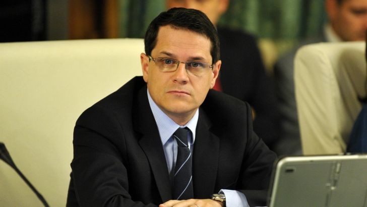 Eduard Hellvig, interviu după o lună de mandat: SRI trebuie să rămână în afara jocurilor politice