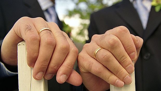 Homosexualii și lesbienele se pot căsători în Slovenia