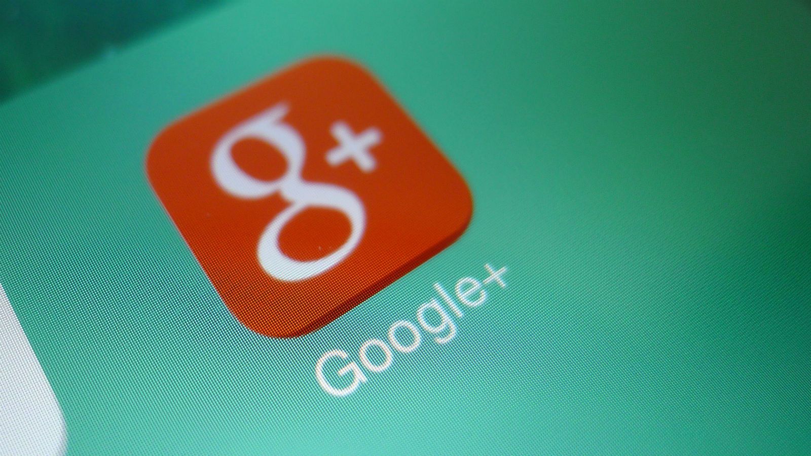 Poate cel mai mare eșec al Google: Puteau concura cu Facebook, dar acum se declară învinși!