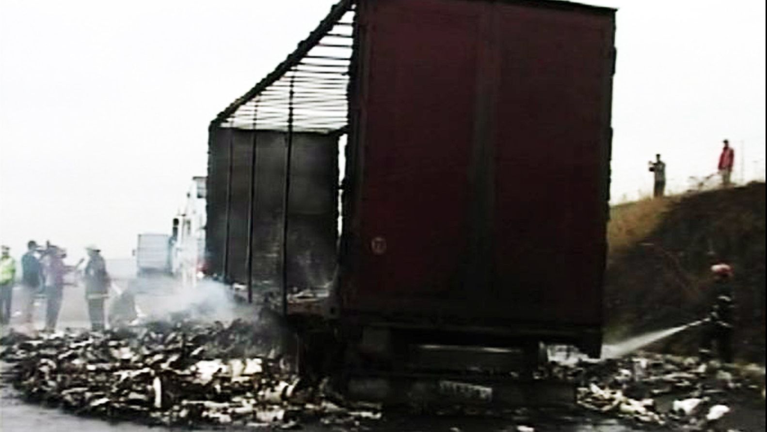 Incendiu uriaș! A ars ca o torță