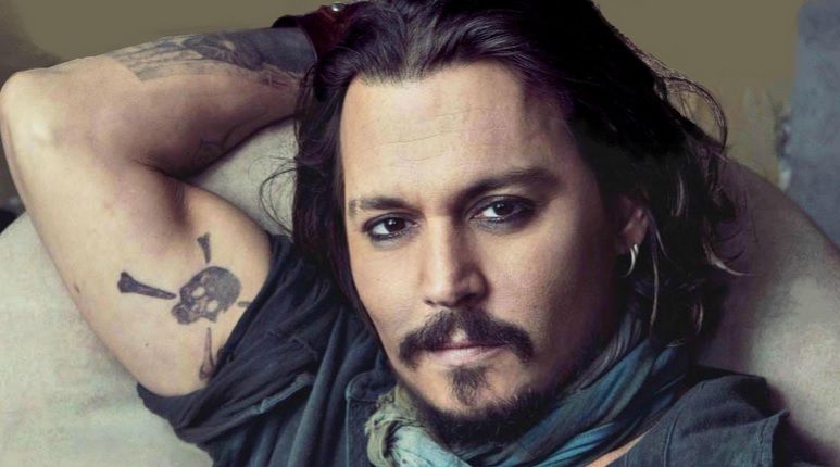 Johnny Depp și-a cumpărat insulă în Grecia