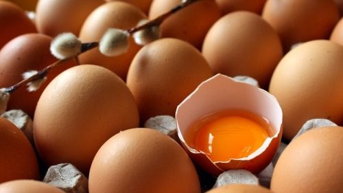 Cum deosebesti ouale proaspete de cele vechi
