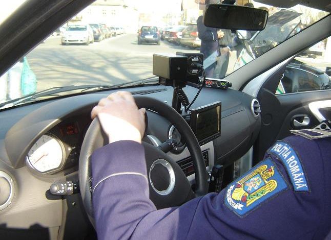 Adio, radare fix! Poliţia nu le mai foloseşte