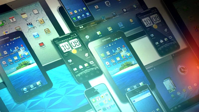 Reduceri enorme la telefoane, tablete și laptopuri. Ce să alegi