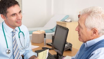 6 semne că eşti bolnav pe care probabil le ignori. Şi tu faci asta?