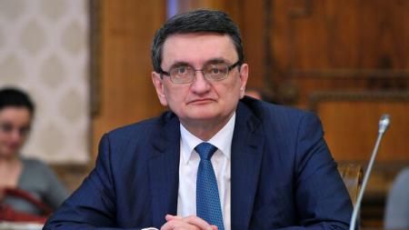 Victor Ciorbea, sensibilizat de condițiie din celulele Elenei Udrea și Monicăi Iacob Ridzi 