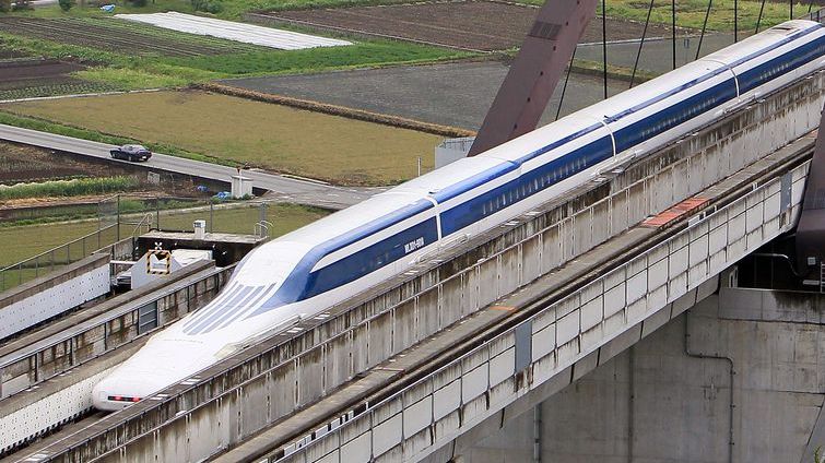 Un tren japonez a spulberat recordul mondial de viteză. Imaginile sunt spectaculoase 