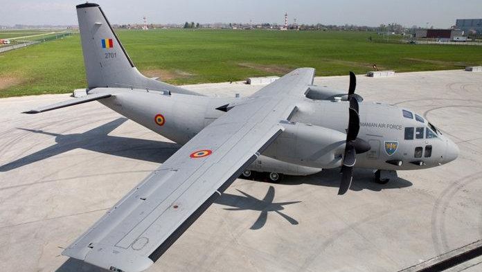 "Şcoala Altfel" - Baza militară 90 Transport Aerian de la Otopeni, vizitată de peste 1000 de elevi