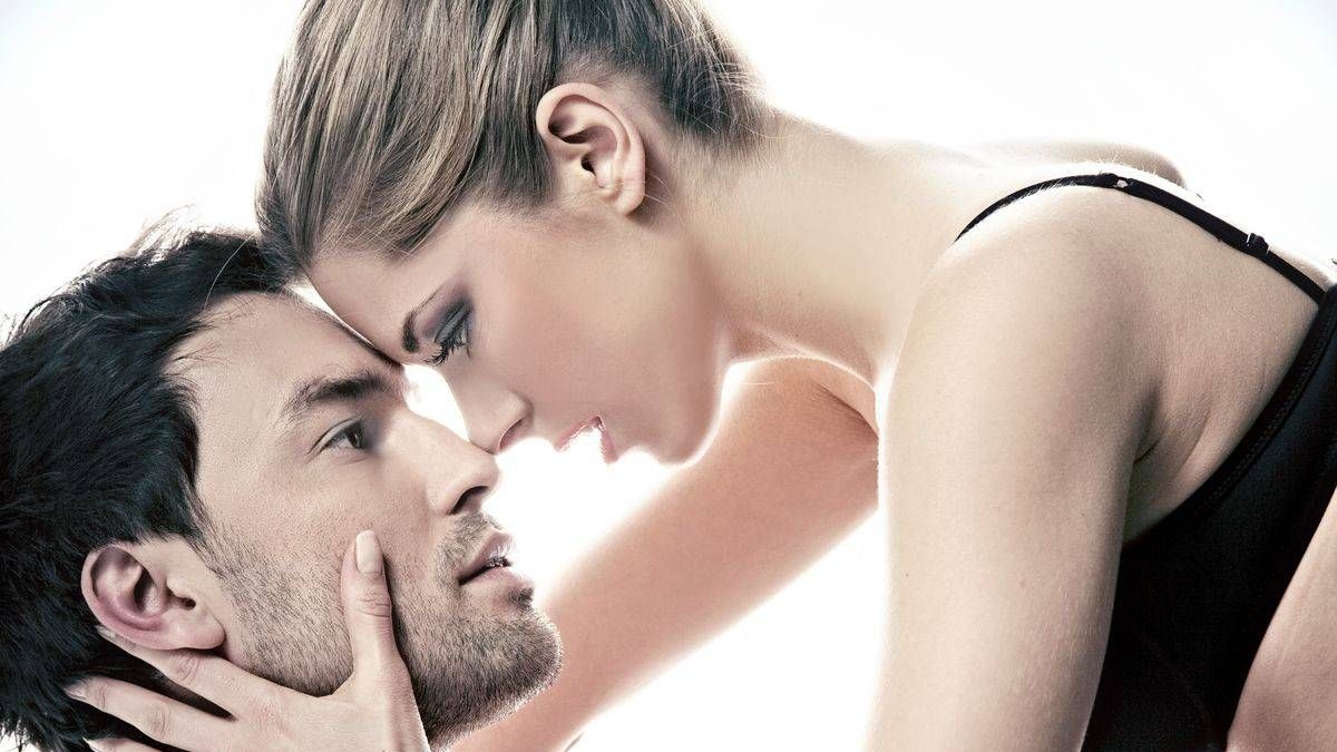5 tipuri de femei pe care barbatii le considera periculoase