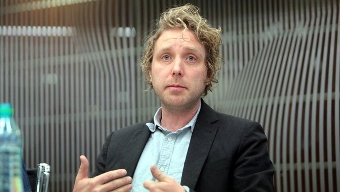 Autorul documentarului "The Romanians are coming", la Timişoara: "Este şi o lene a britanicilor..."