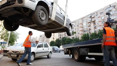 Nu îţi plăteşti impozitul auto, ţi se confiscă maşina