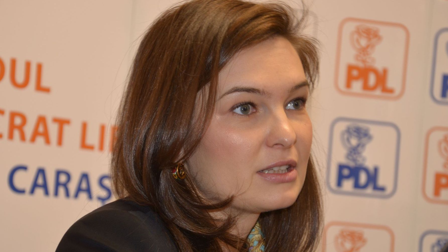 Valeria Schelean (PNL): Victor Ponta minte încă o dată, de data asta despre revizuirea Constituției