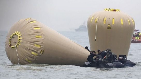 Alertă după scufundarea unui pescador. 10 milioane de oameni ar putea fi afectaţi 