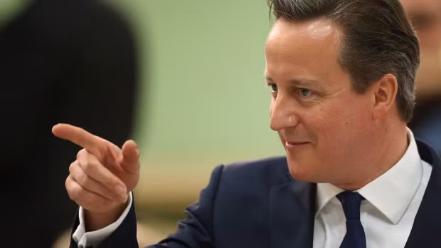 Premierul Cameron nu admite divergenţe de opinie pe tema UE în partidul conservator