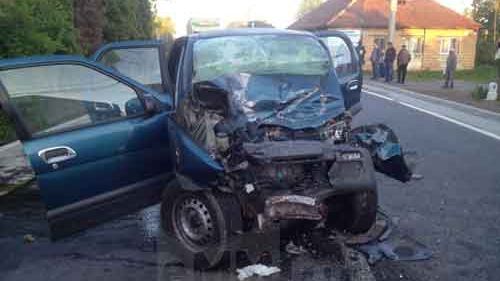 Accident grav. Două persoane au murit şi alte două au fost rănite 